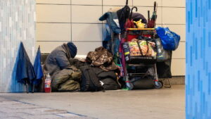 LA CRISE DES ENFANTS SANS ABRIS EN FRANCE : UNE SITUATION DRAMATIQUE QUI S’AGGRAVE