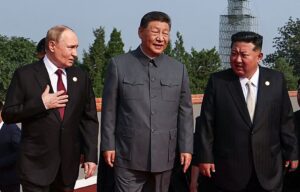 Poutine célèbre ses quatre jours en Chine lors d’une conférence de presse