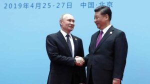 La Russie et la Chine s’approchent davantage : un nouveau traité de coopération énergétique et un accord sans visa